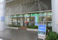 ファミリーマート　徒歩３０秒！